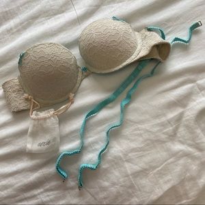 AERIE CREAM LACE STRAPLESS MIA BRA